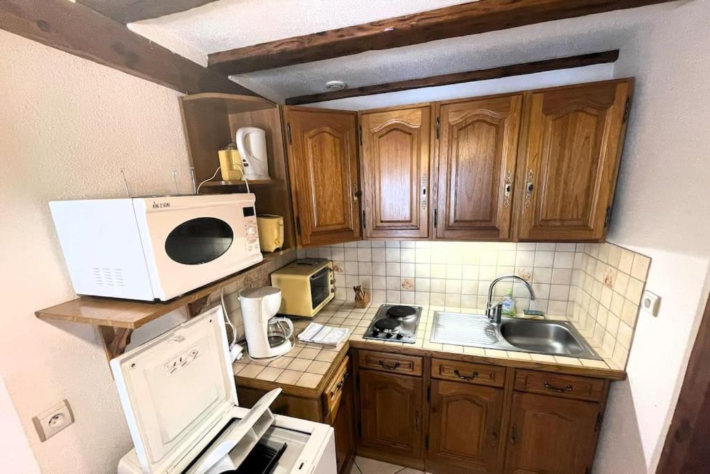 Les Gites De La Poterne Rouffach Extérieur photo
